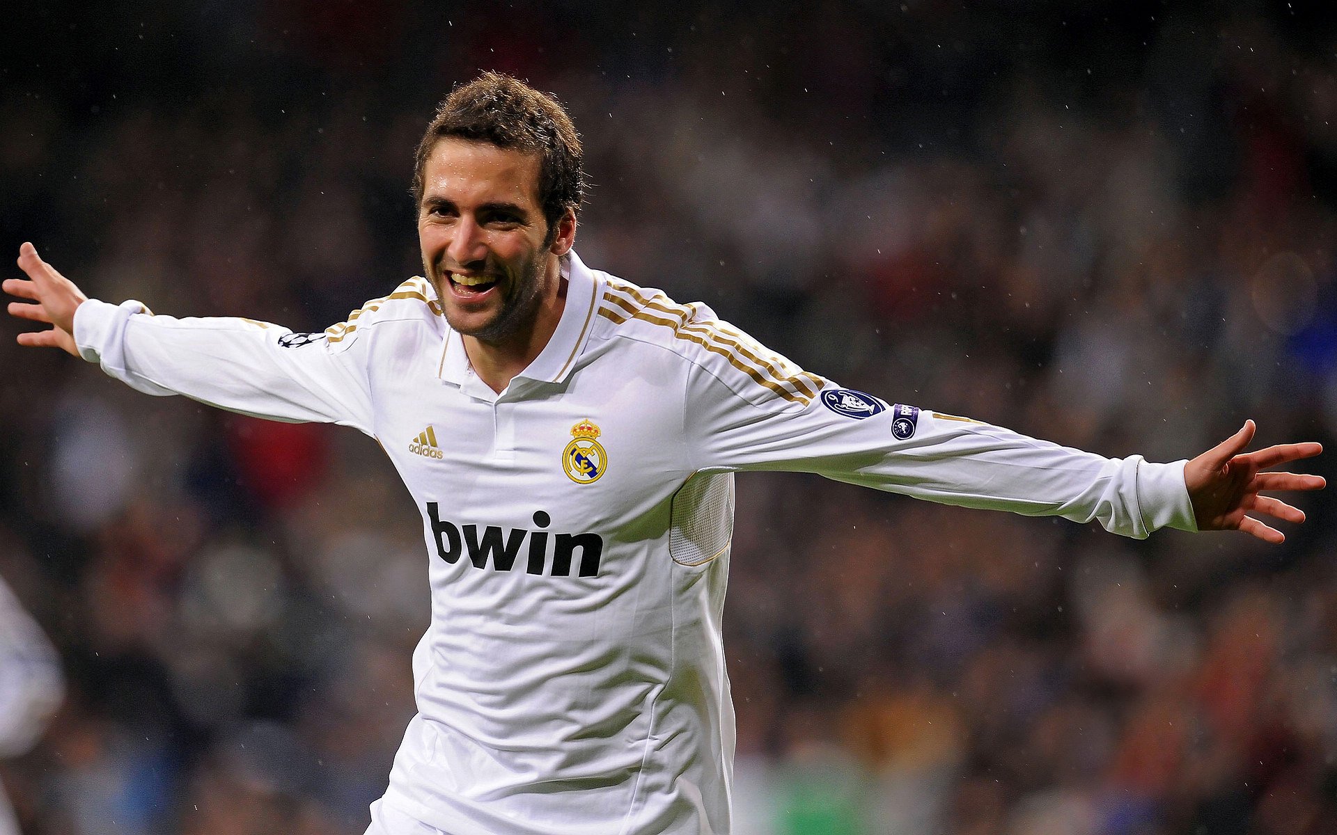 特斯·冯·迪克：南非队的进攻核心，巧妙的脚步令对方防线头痛